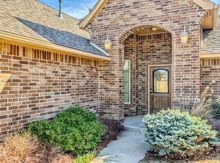 13116 NW 1st St, Yukon, OK 73099