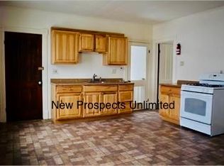 228 Brookside Ave, Amsterdam, NY 12010