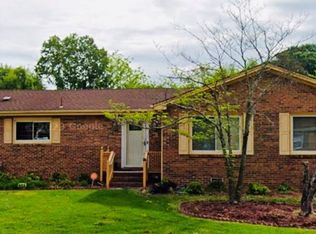 325 Dexter St E, Chesapeake, VA 23324