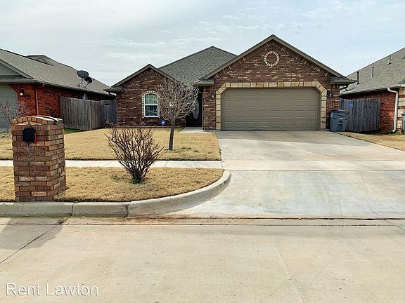 2nd image of 4406 SW Rosemary Way