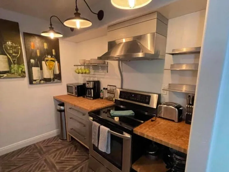 7625 E Camelback Rd #142A — Photo 9