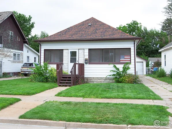 627 N 4th St, Sterling, CO 80751