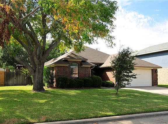2nd image of 6400 Brownlee Ln