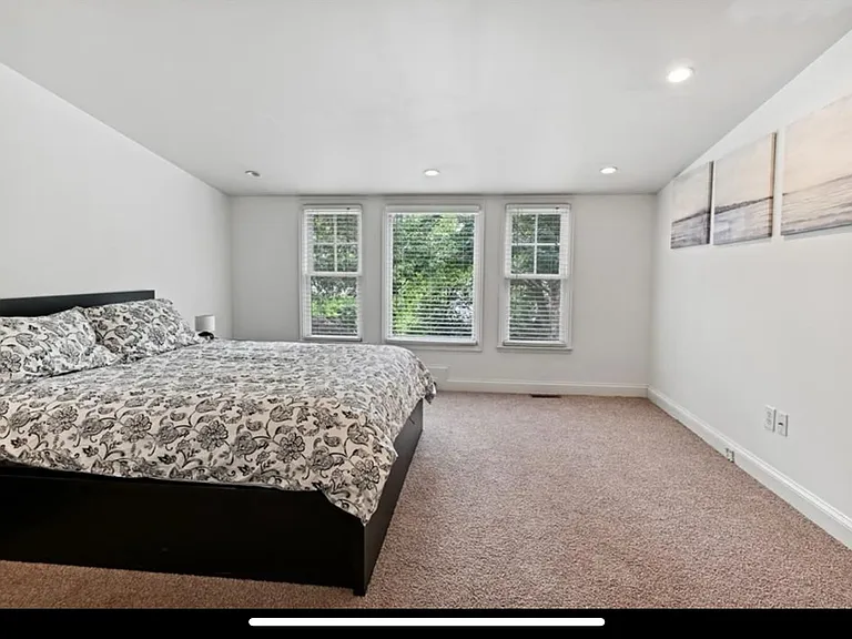 205 Lindbergh Dr NE — Photo 27