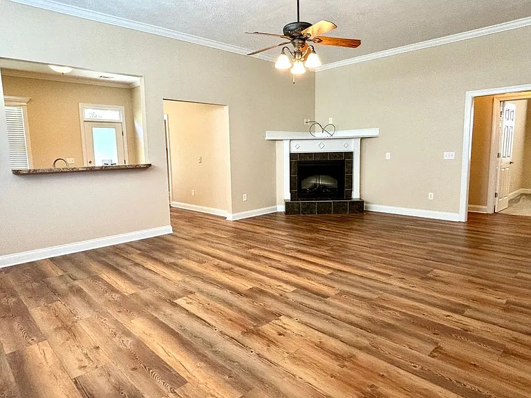 2508 Grier Cir — Photo 8