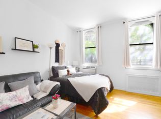 149 E 62nd St #2A, New York, NY 10065
