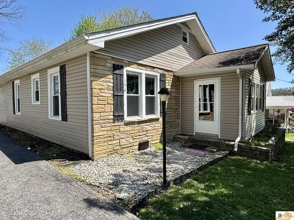 156 Baker St, Burkesville, KY 42717