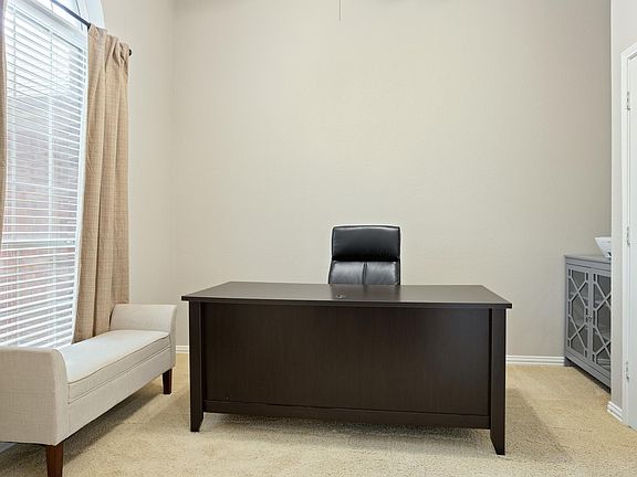 Study or fourth bedroom