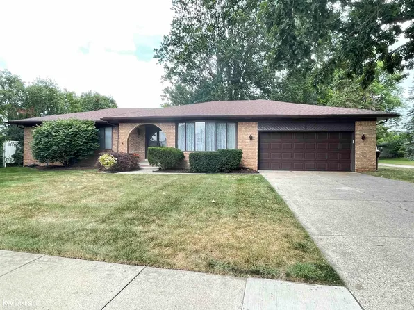 53971 Shelby Rd, Shelby Township, MI 48316