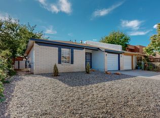 221 Avalon Pl NW, Albuquerque, NM 87105