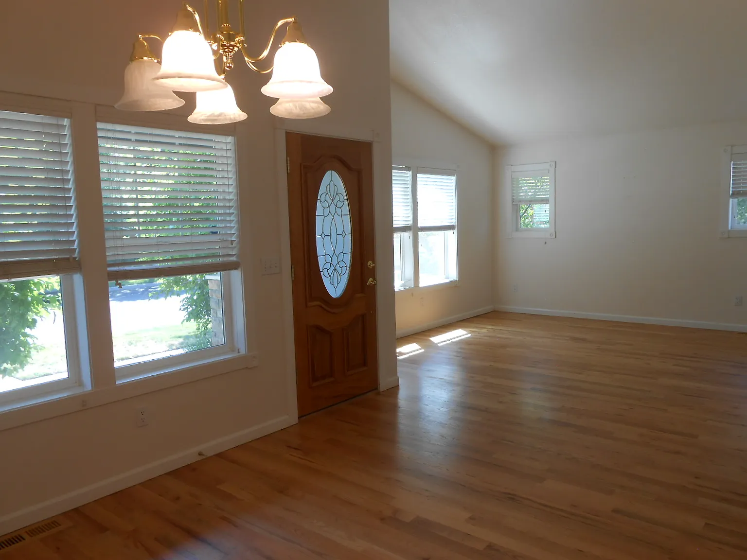 99 JSD 62677 Hawkview Road - 1 — Photo 2