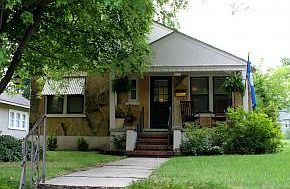 1st image of 1835 S Main St