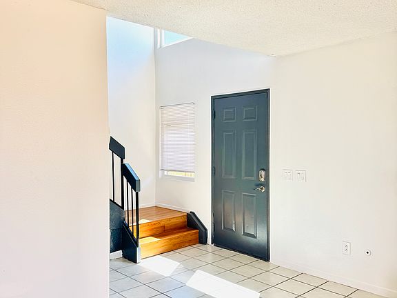 3rd image of 23388 Challis Ct