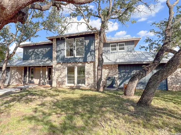 777 Black Jack Aly, Kerrville, TX 78028
