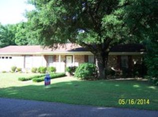 121 Christie Ln, Selma, AL 36701