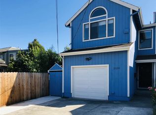 2039 E 22nd St, Oakland, CA 94606