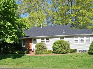 104 Darren Dr, Brockton, MA 02301