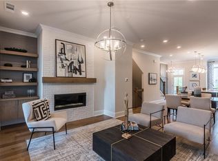 330 Crimson Pine Aly #12, Alpharetta, GA 30009