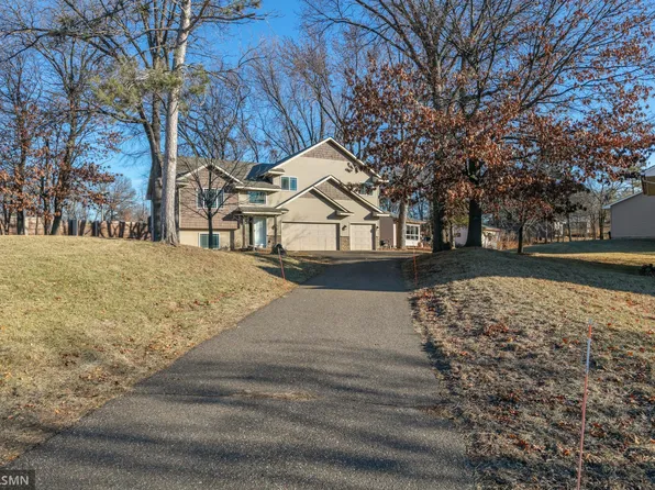 12475 Swallow Cir NW, Minneapolis, MN 55448