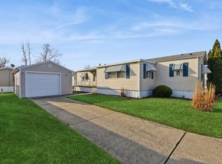 402 Spruce Ave, West Des Moines, IA 50265