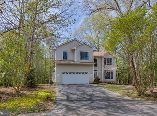 43975 Hedgewood Ln, California, MD 20619