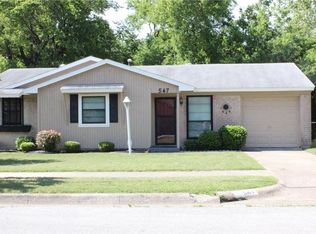 547 Cripple Creek Dr, Duncanville, TX 75116