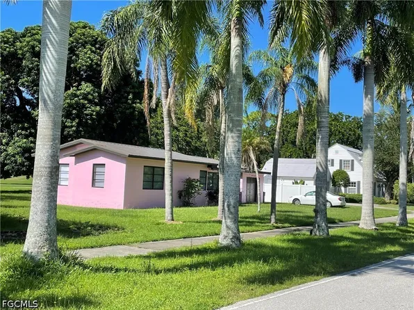 1442 Olmeda Way, Fort Myers, FL 33901