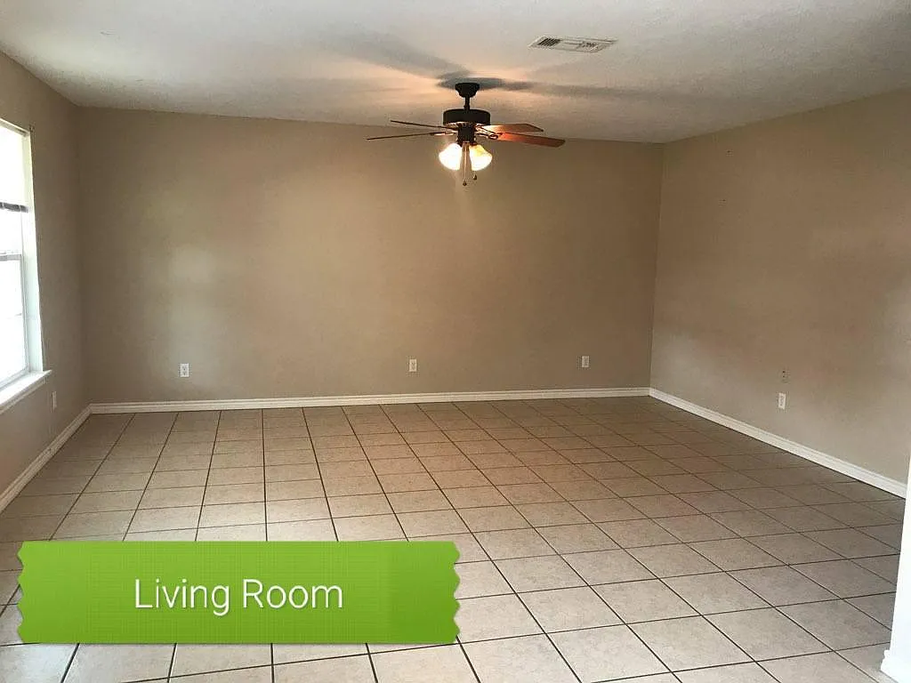 3 bed, 1150 sqft, $1,595 — Photo 4