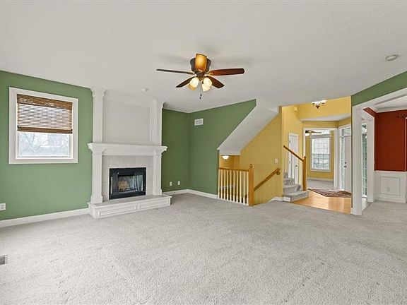5th image of 12127 Grand Ave