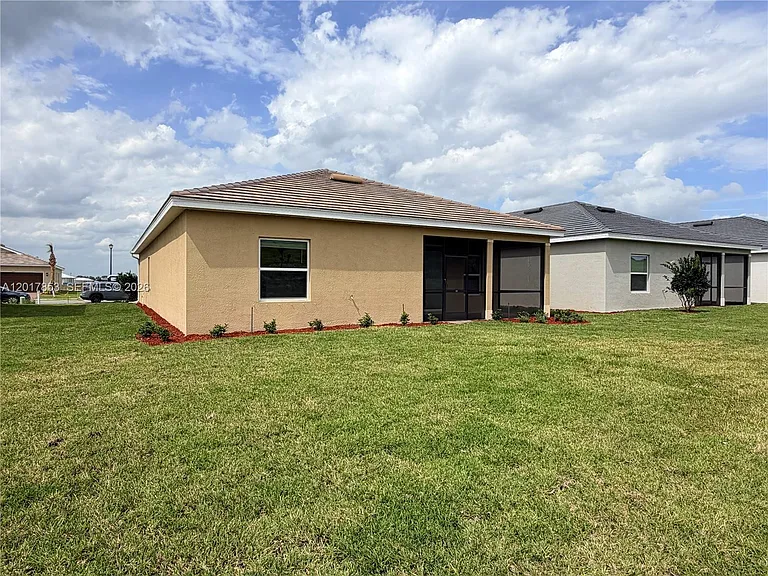 3917 Passion Vine Dr — Photo 33