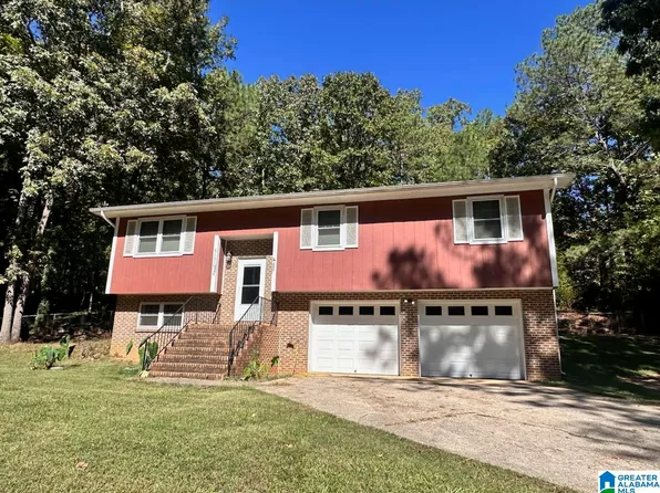 6101 Saks Rd, Anniston, AL 36206