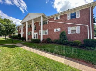 1020 Hendersonville Rd APT 3, Asheville, NC 28803