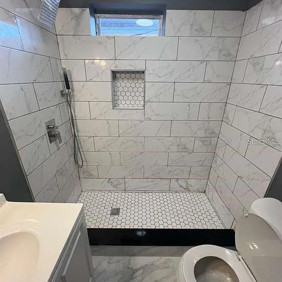 2912 Chipco St — Photo 3