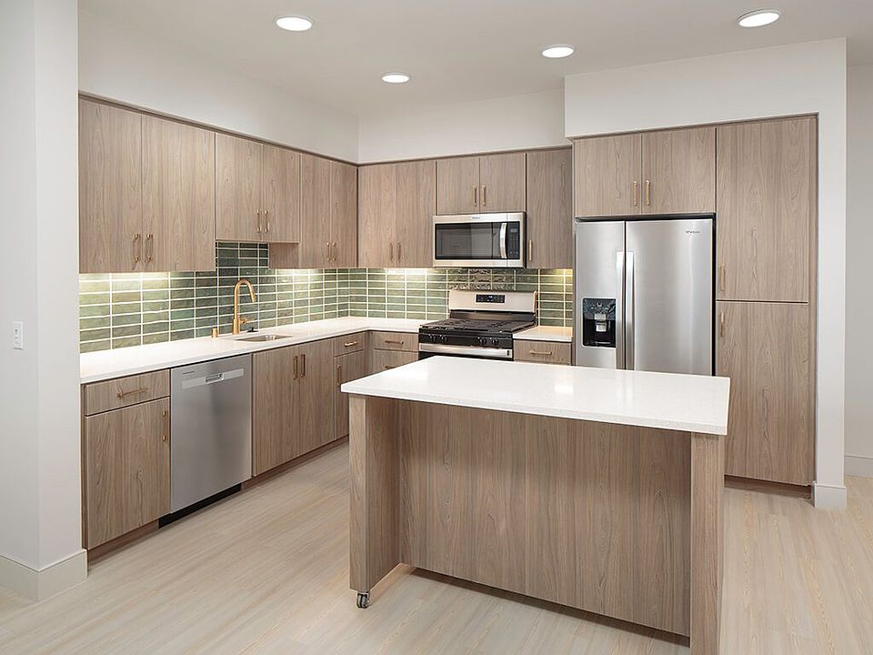 1st image of 3250 Barnett Ave #2197