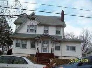 298 Sutton Ave, Hackensack, NJ 07601