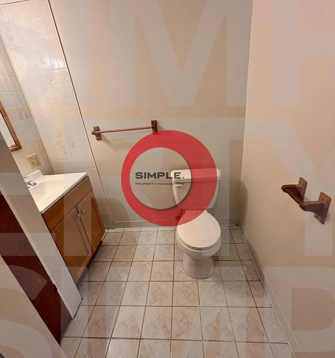 1 bed, $1,000 — Photo 4