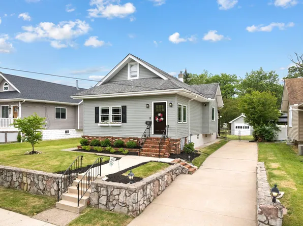 612 W Graisbury Ave, Audubon, NJ 08106
