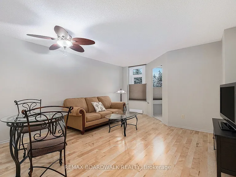 1025 Grenon Ave #210 — Photo 9