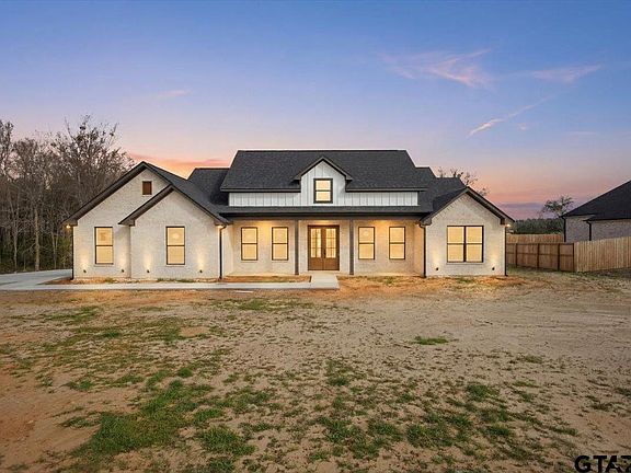 2nd image of 19395 Ridge Point Cir