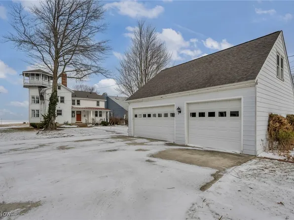 7399 Salida Rd, Mentor On The Lake, OH 44060