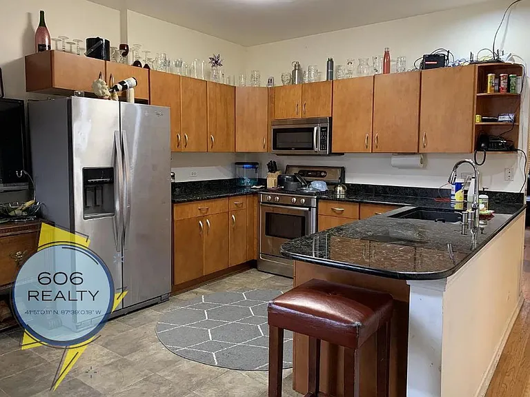 220 W Scott St #G — Photo 10