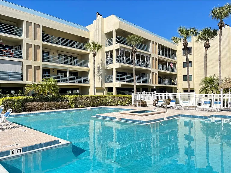 363 Pinellas Bayway S #36 — Photo 27