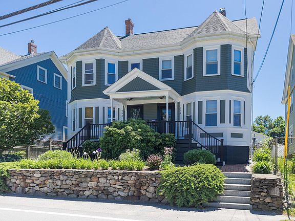 4th image of 994 South Street #2