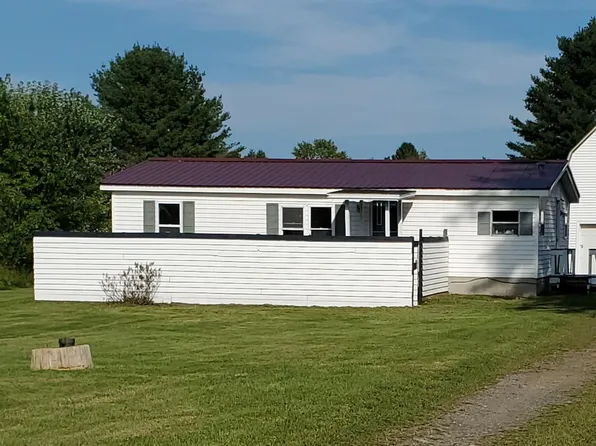 (undisclosed Address), Parish, NY 13131