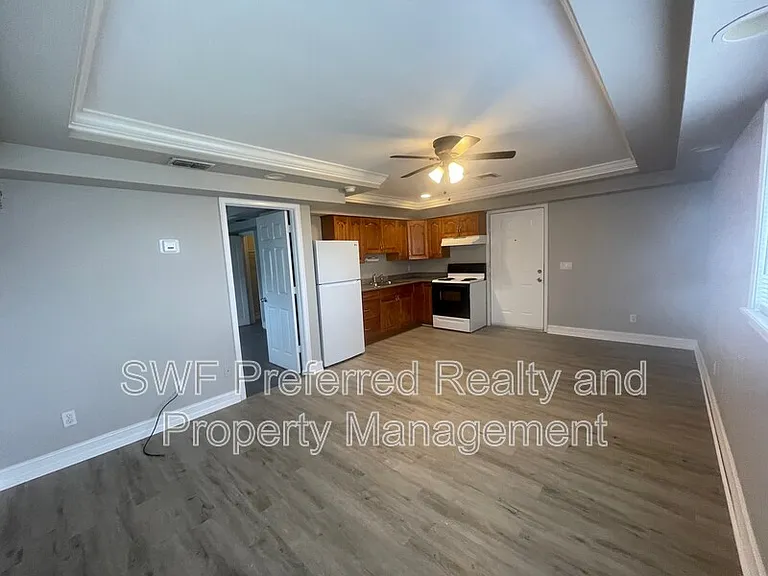 222 Fairweather Ln #5 — Photo 6