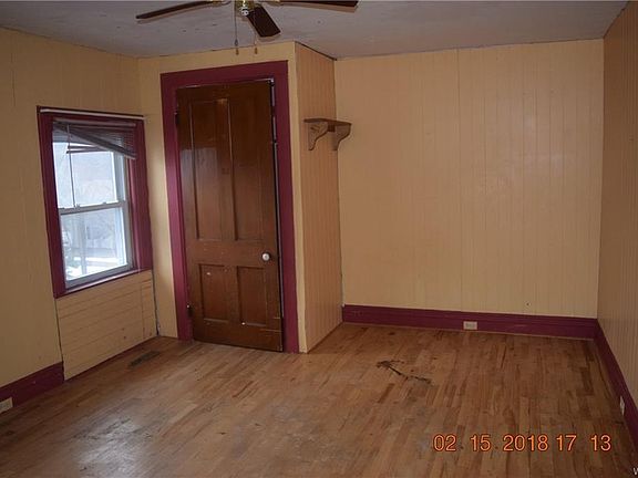 5th image of 17 Lake Ave