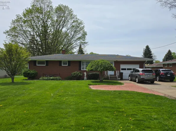 1212 E Perkins Ave, Sandusky, OH 44870