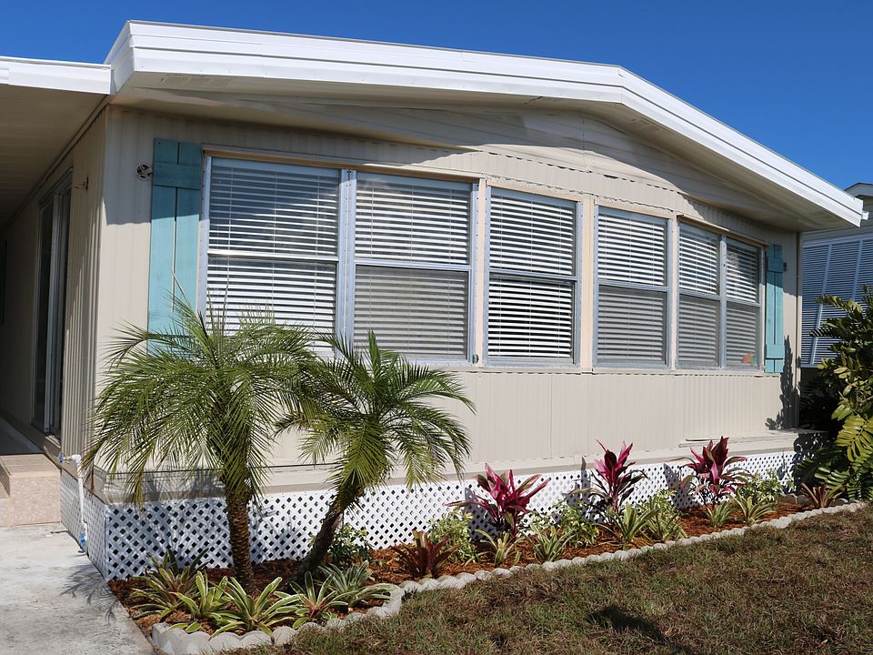 1st image of 11 NE North Warner Dr