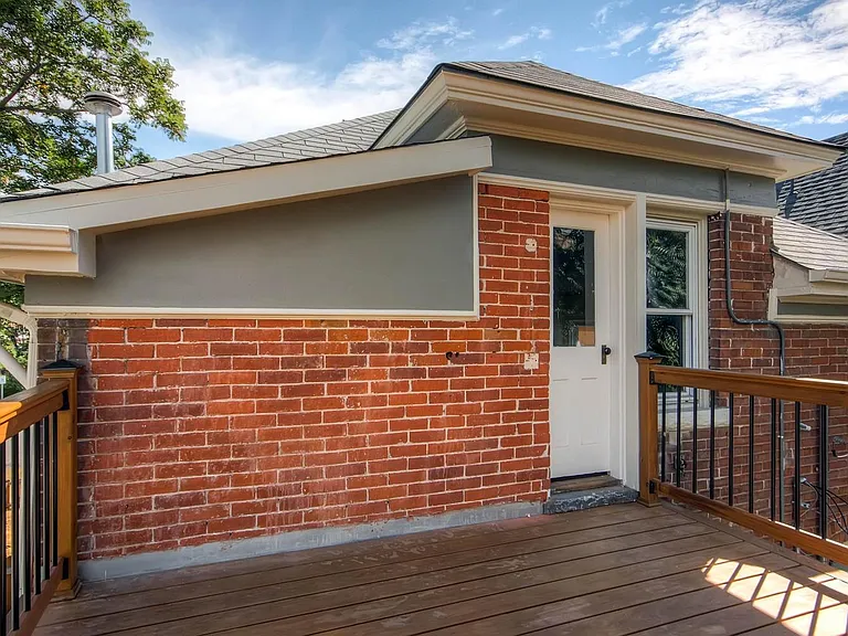 2935 N Marion St — Photo 12