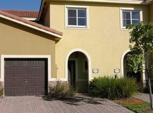 22203 SW 89th Ave, Cutler Bay, FL 33190